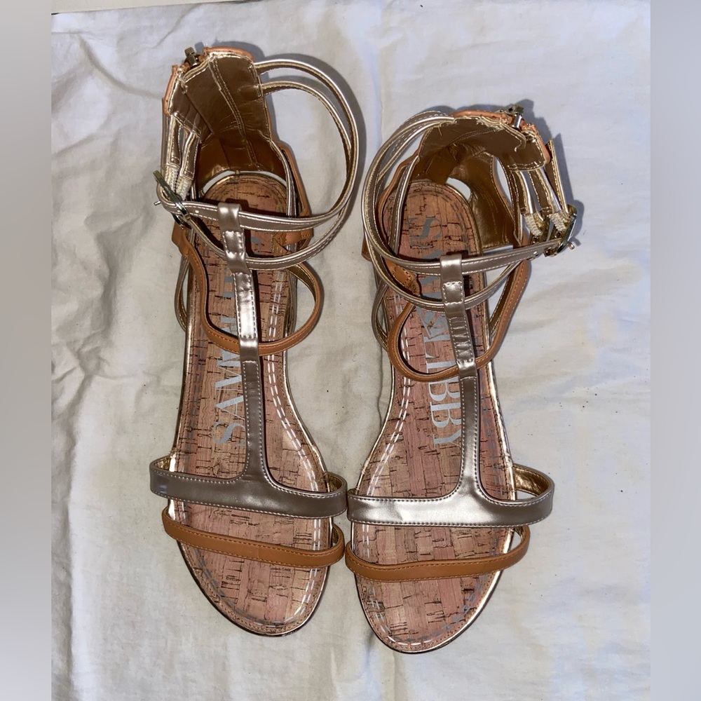 Women’s Sandals, Size 10 - Picture 7 of 9